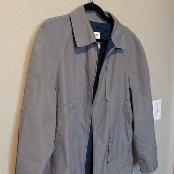 Vintage London Fog Jacket Size 42 Reg Grey Waterproof Mayerial Zipper EUC Mens - Picture 6 of 14